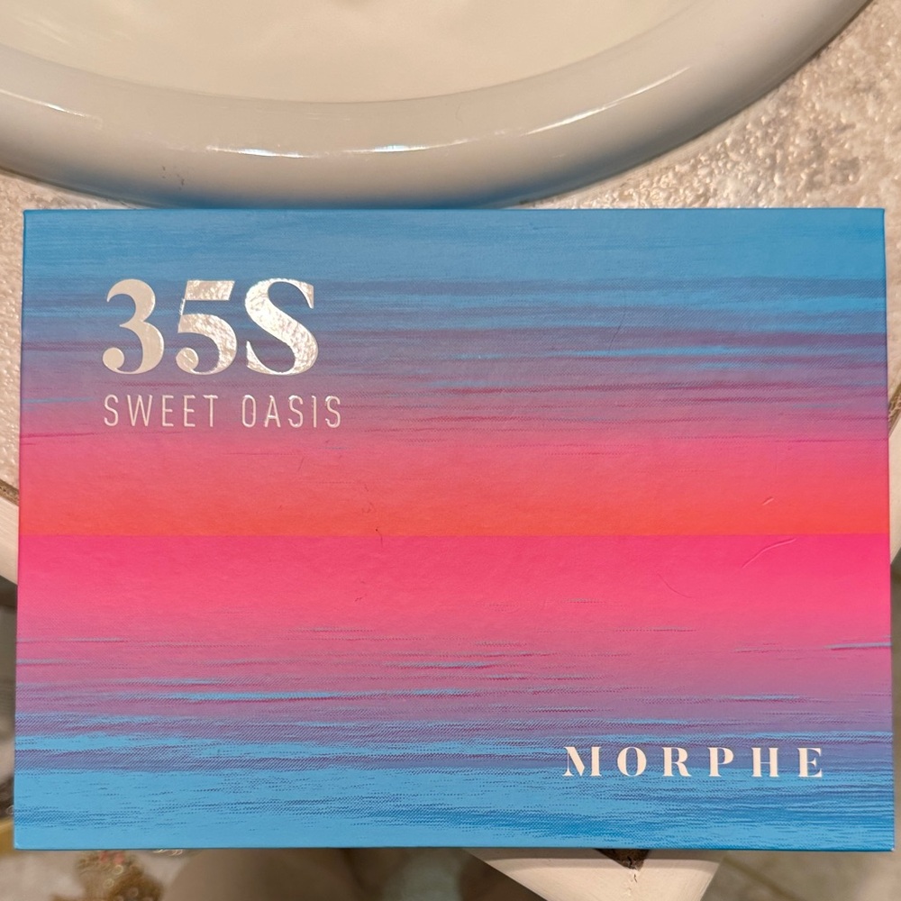 Morphe 35S Sweet Oasis Palette